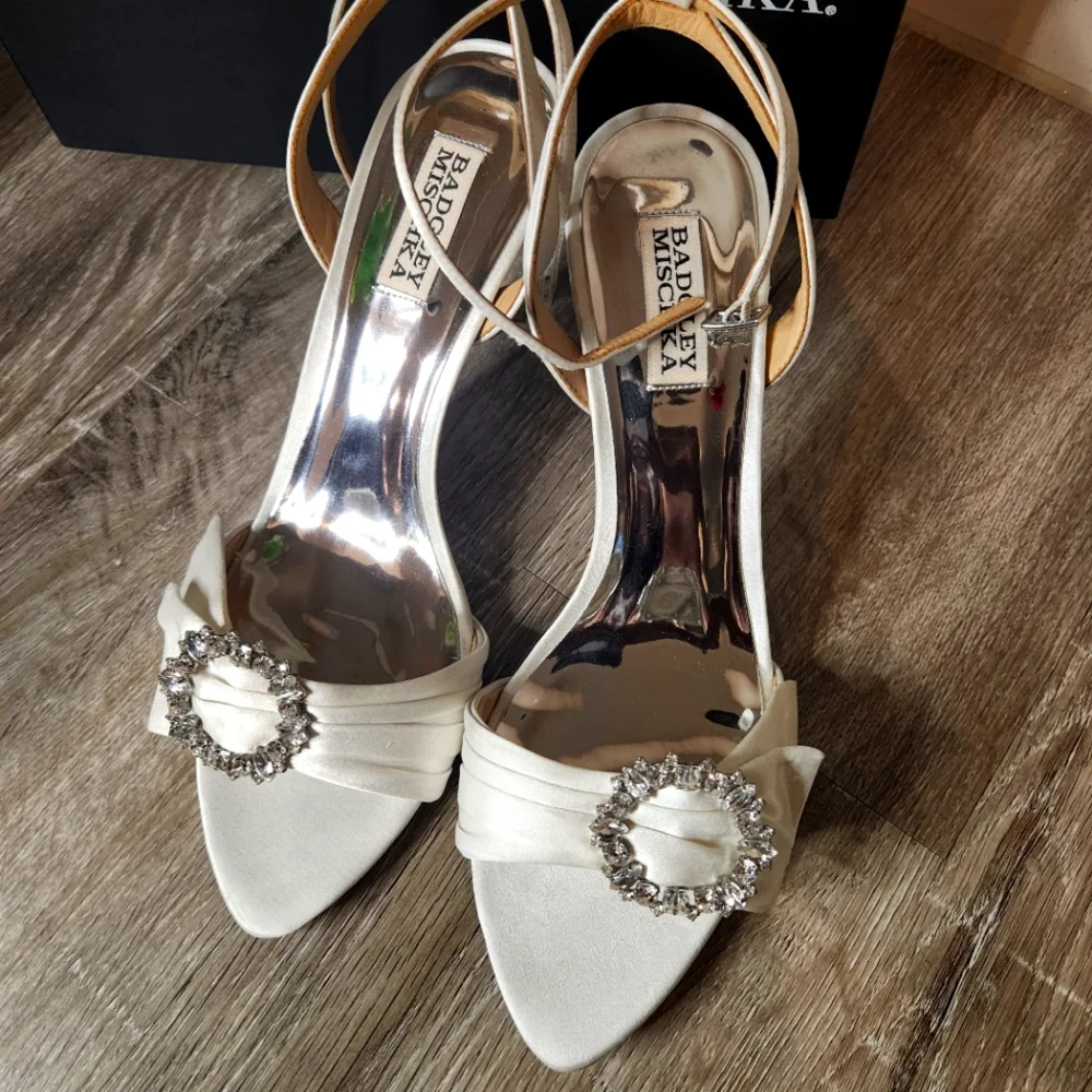 Wedding shoes - Picture 3 of 6